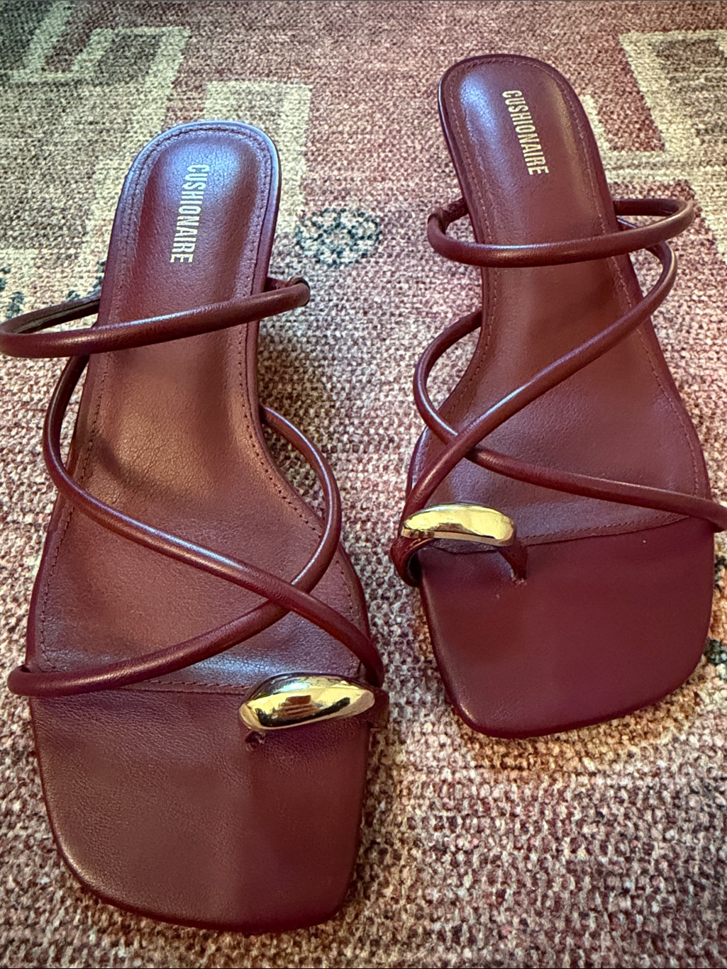 Cushionaire Women's Burgundy Strappy Slide Sandals With Gold Accent — image 4 of 4